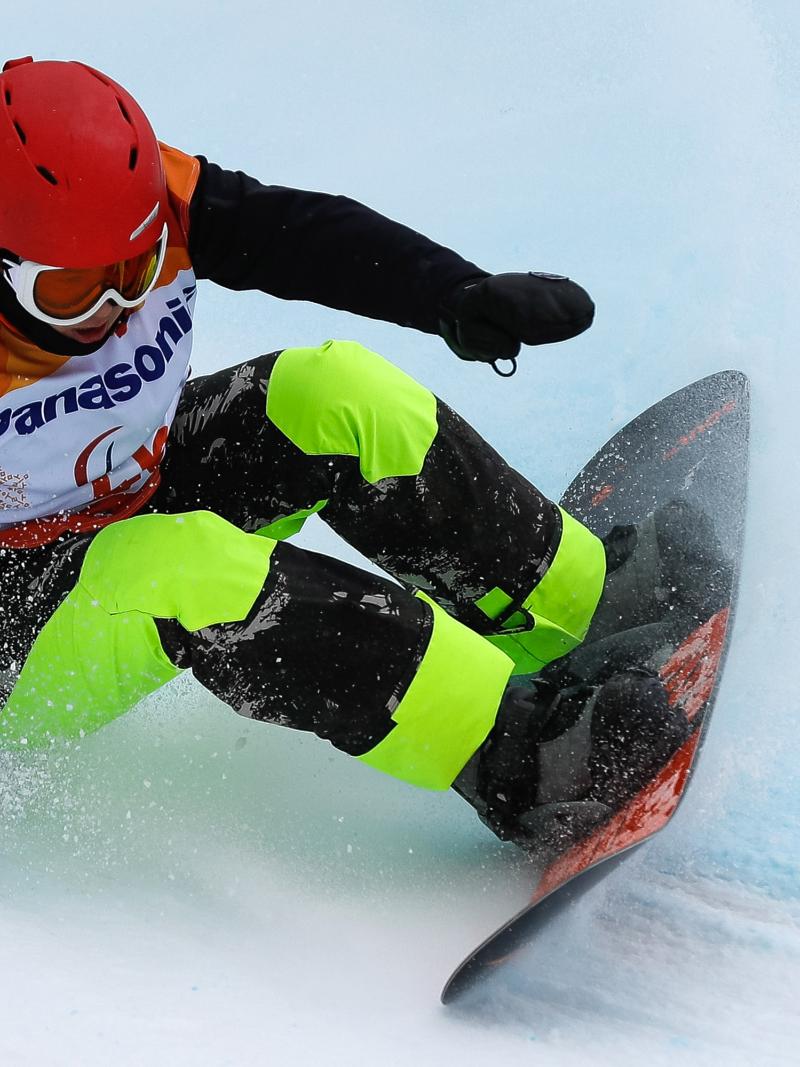 Man snowboarding