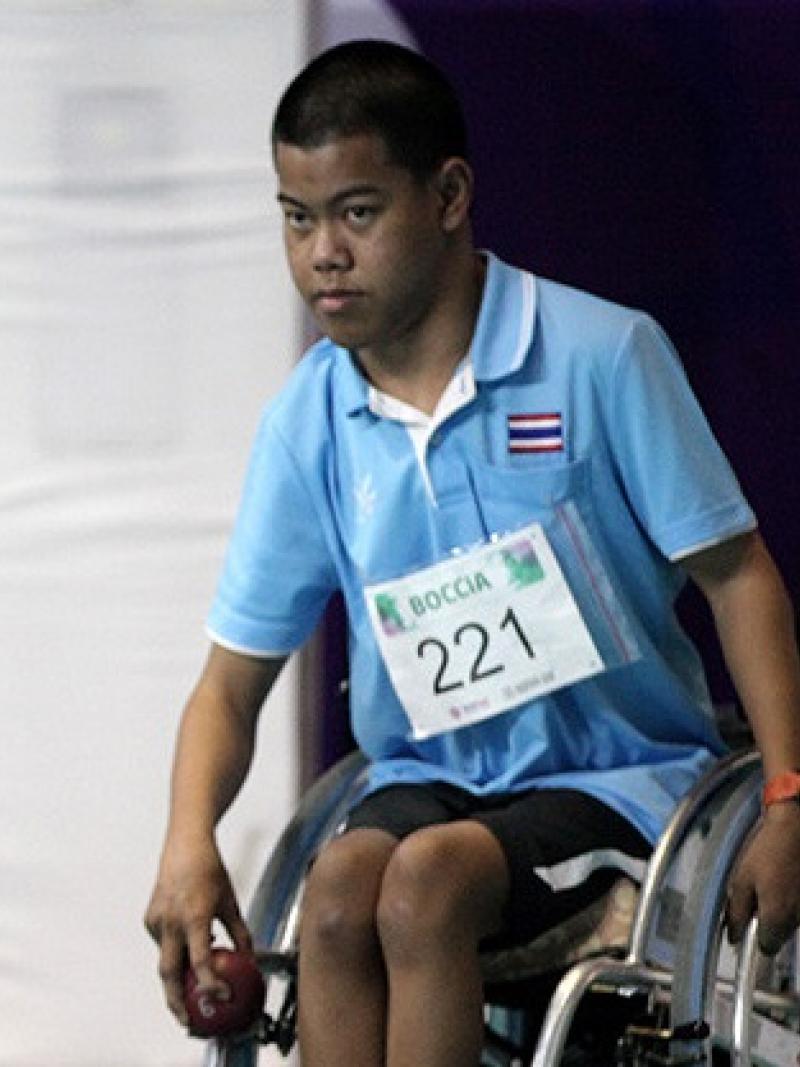 male boccia player Boontep Pachdee in a wheelchair