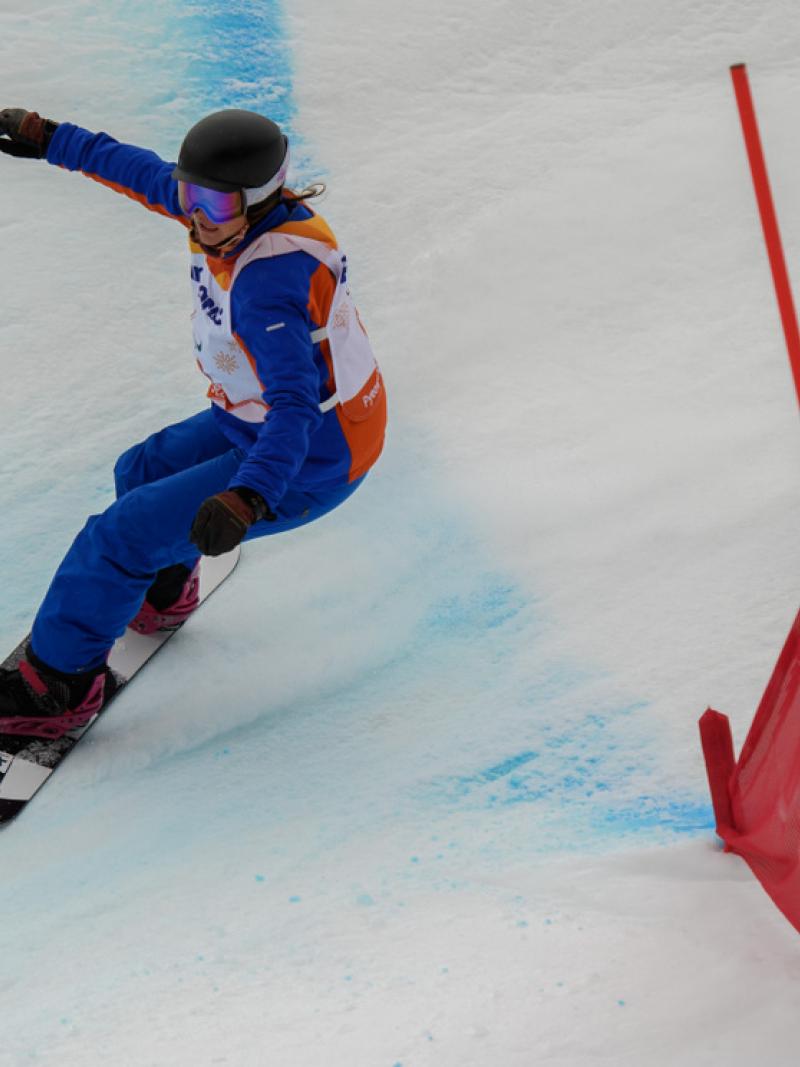 Spaniard snowboarder Astrid Fina competing