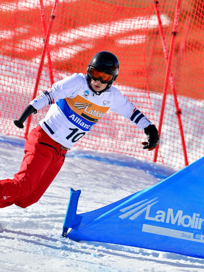 male Para snowboarder Maxime Montaggioni 