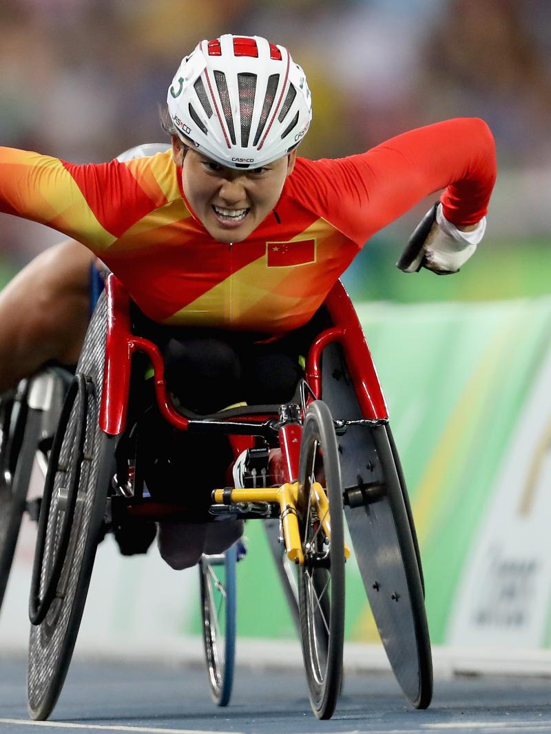 female wheelchair racer Hongzhuan Zhou on the track