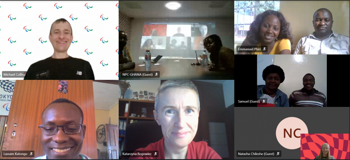 Screenshot of people doing an online course