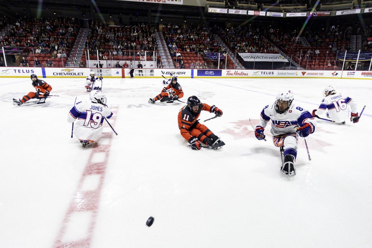 USA and Canada playing in a Para ice hockey game