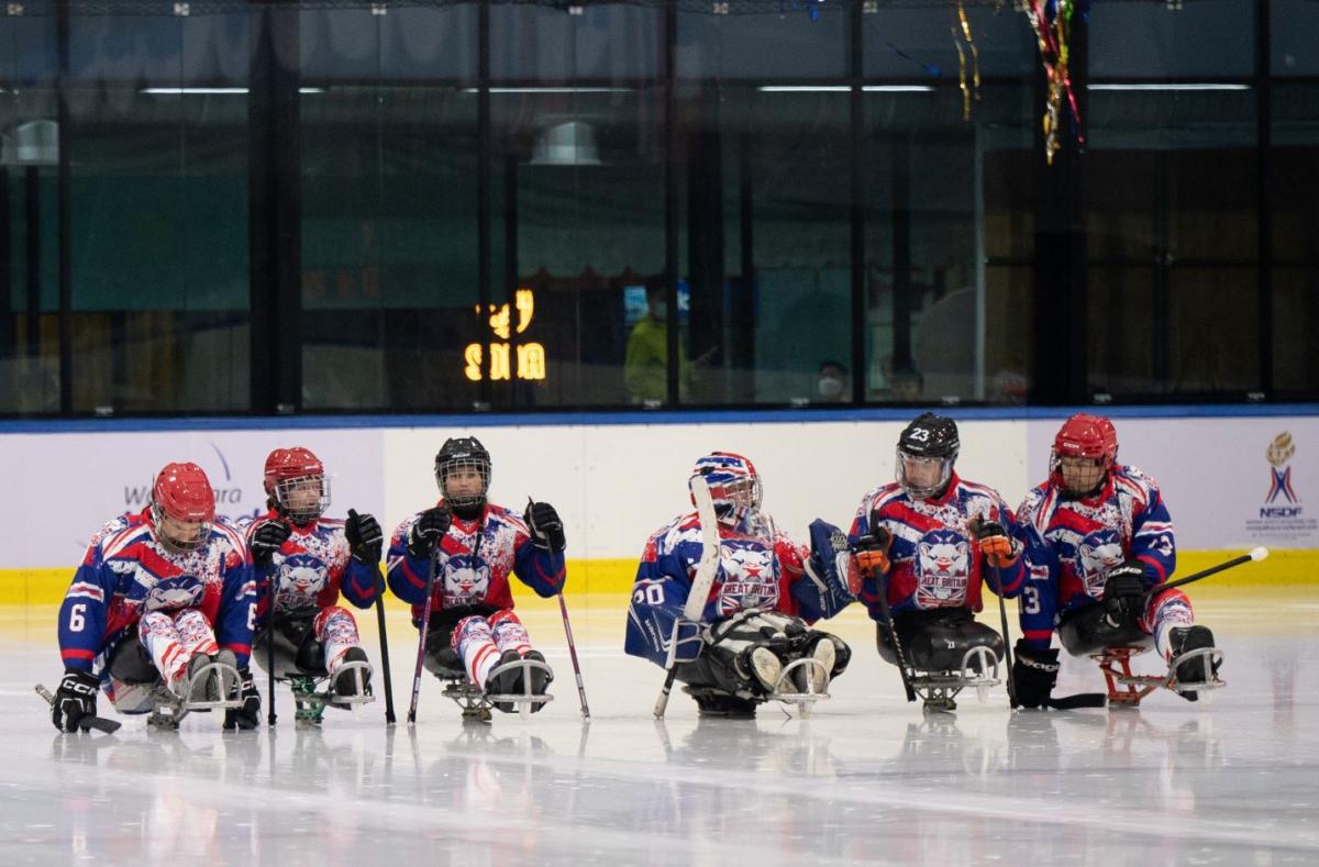 The Great Britain team that won the World Championships C-Pool title in Bangkok in December featuring four female players.