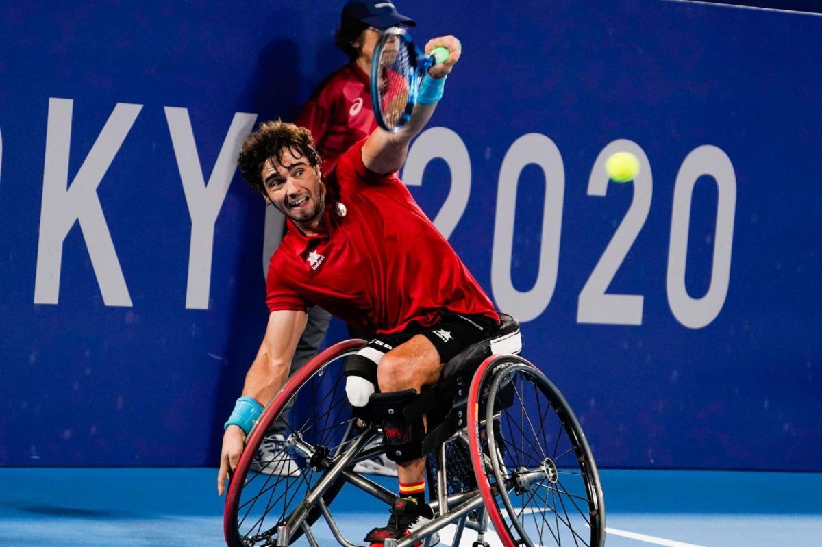 wheelchair tennis player Daniel Caverzaschi
