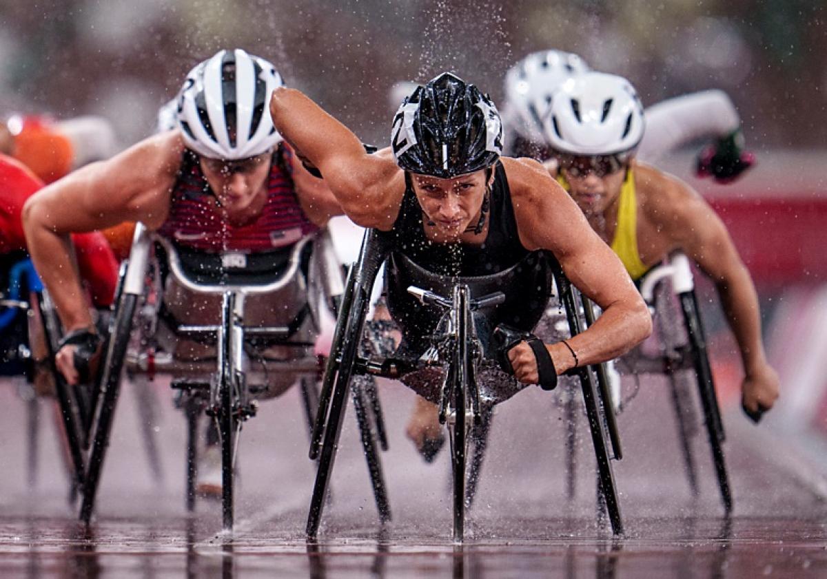 Female wheelchair racing athletes are competing at Tokyo 2020.