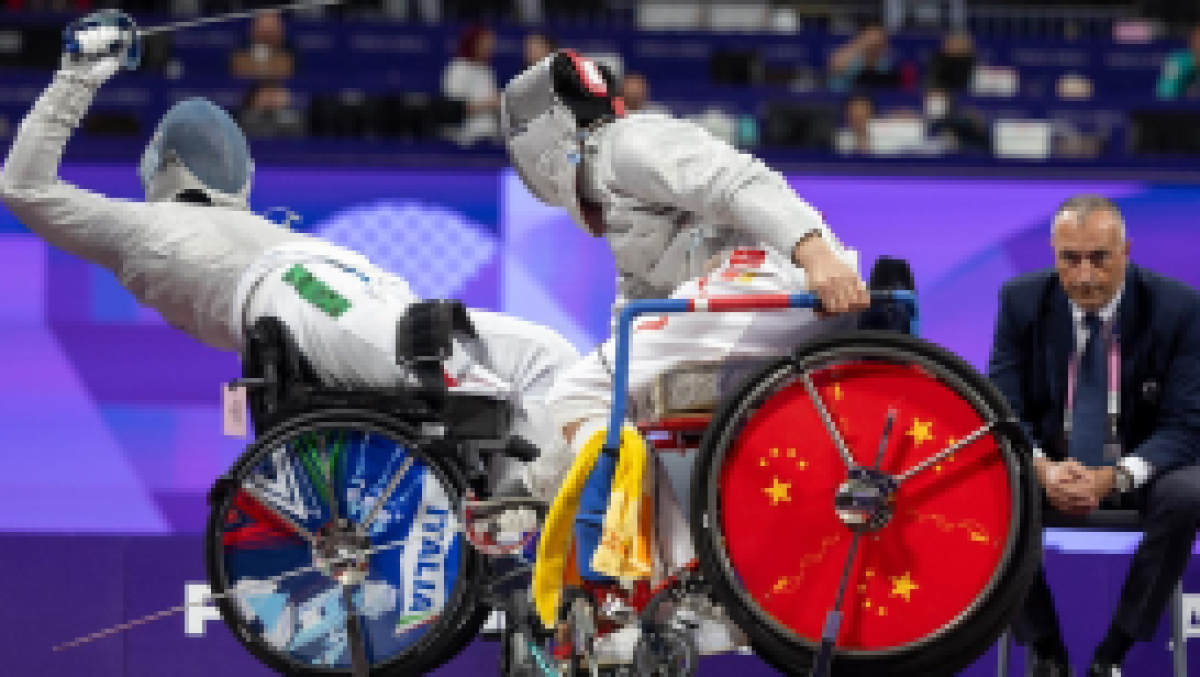 Para fencing