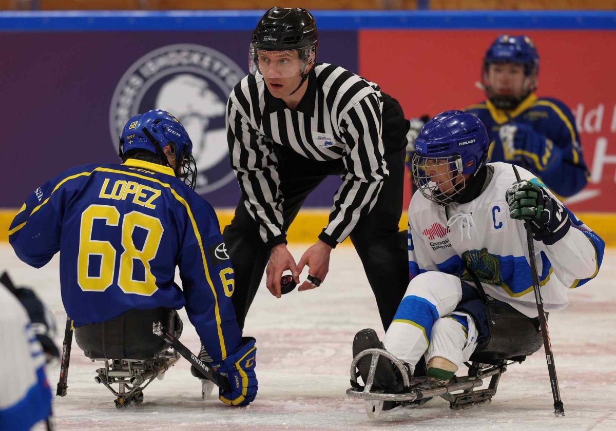 Para Ice Hockey athletes in action