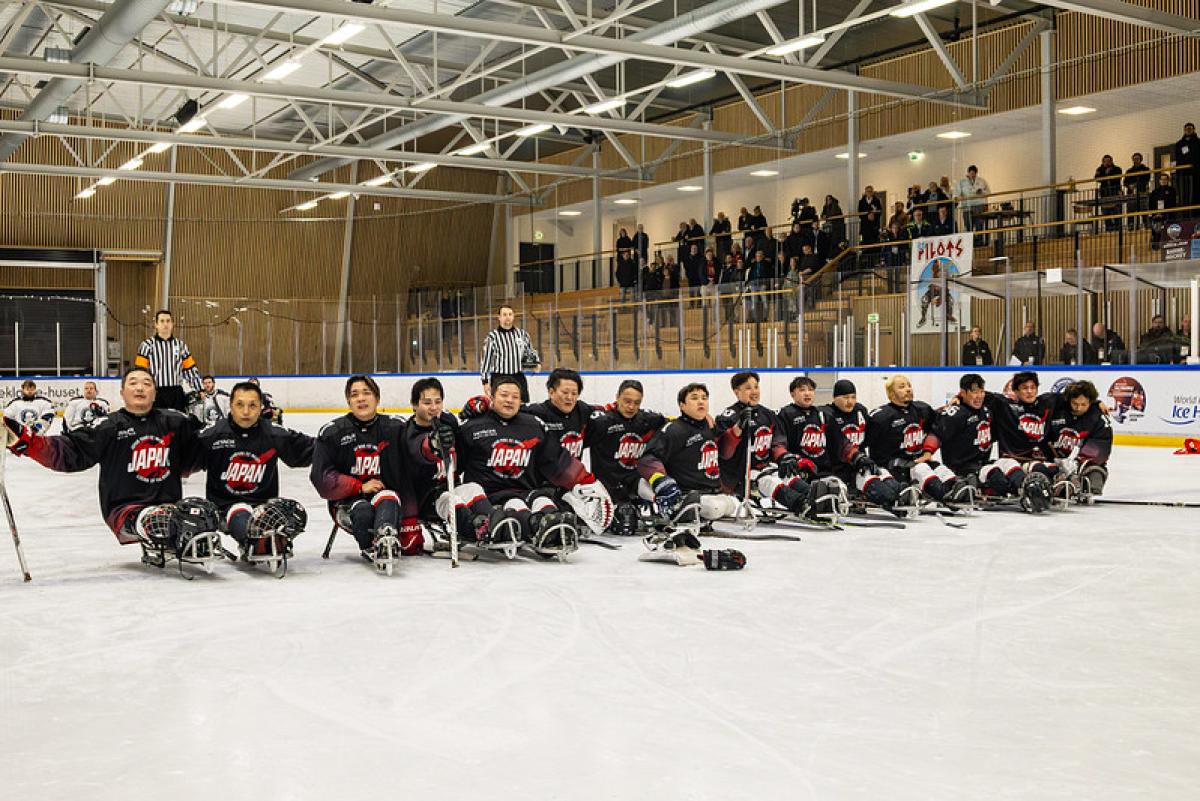 Japan Para ice hockey national team on ice