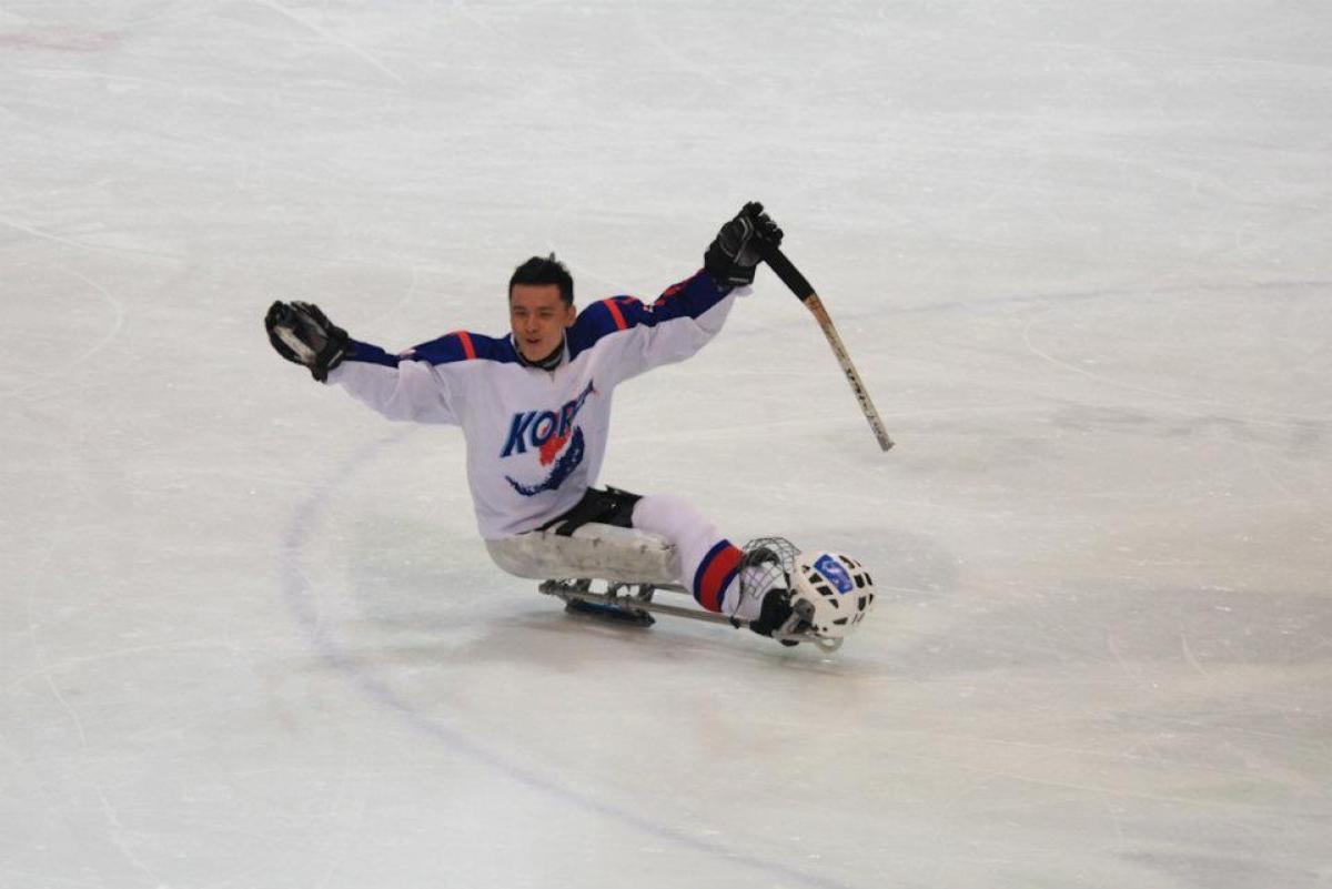 Korea in Ice Sledge Worlds round robin