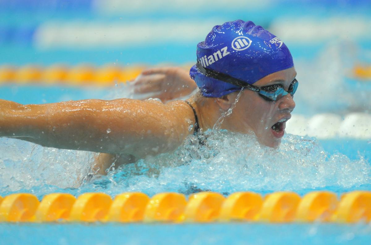 A picture of a women swimming