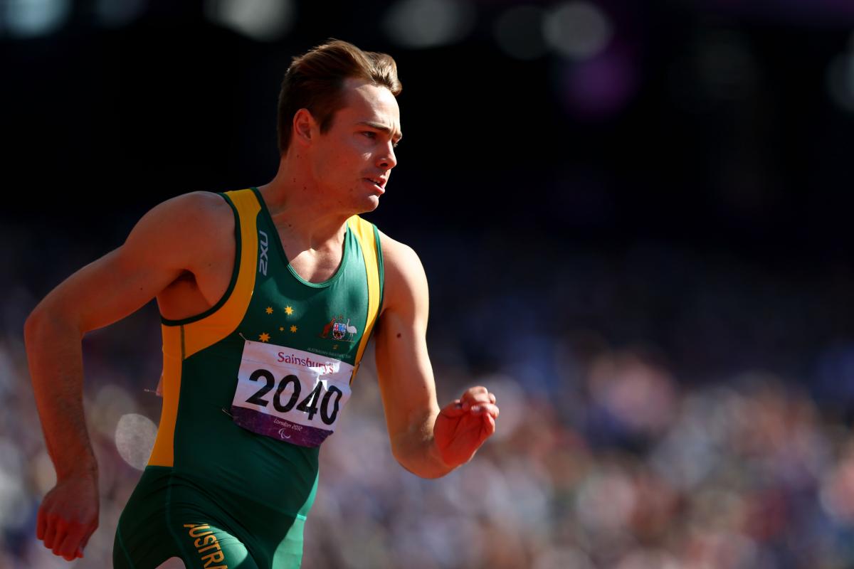 Evan O'Hanlon A picture of a man running
