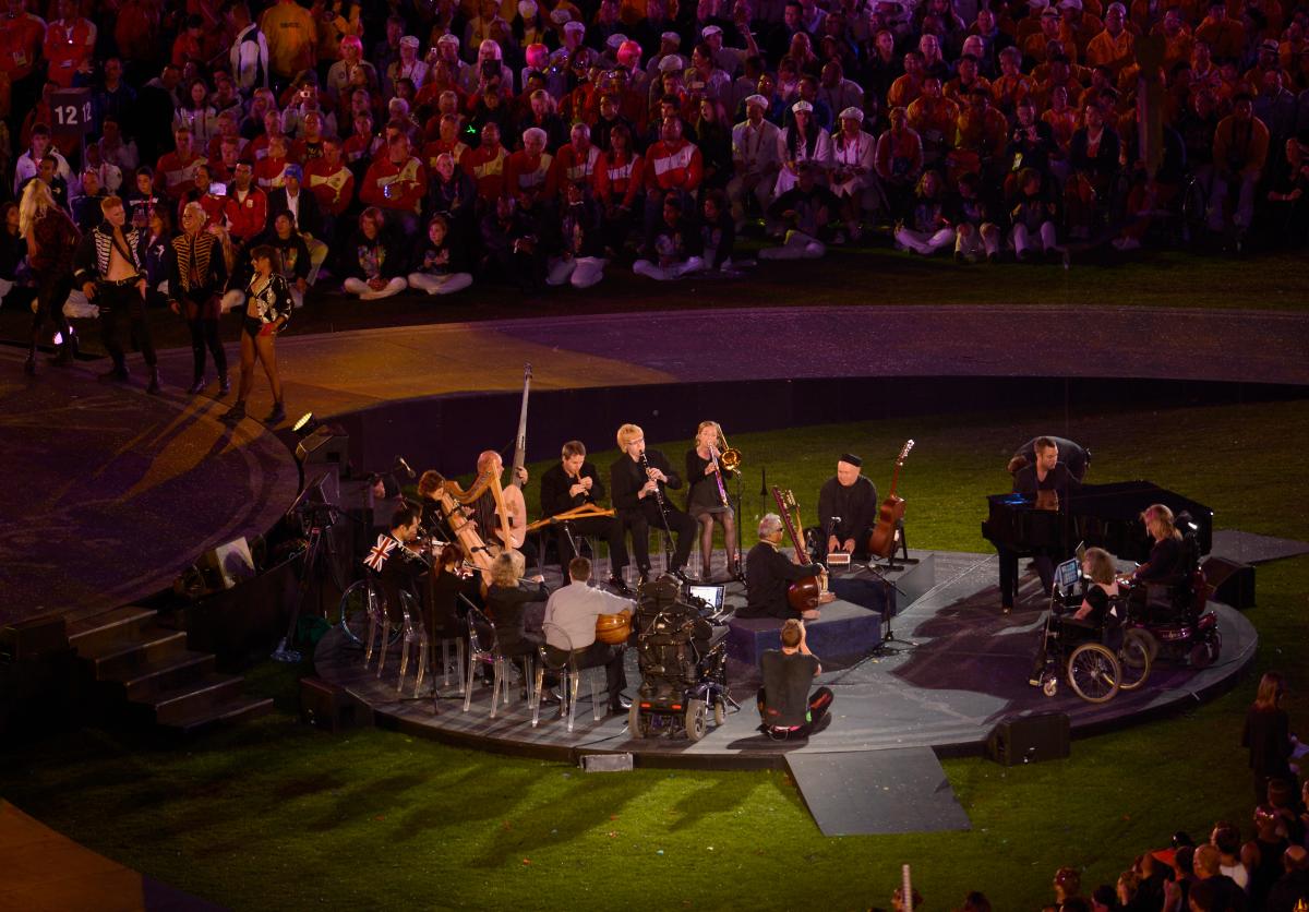 A picture of an orchestra playing