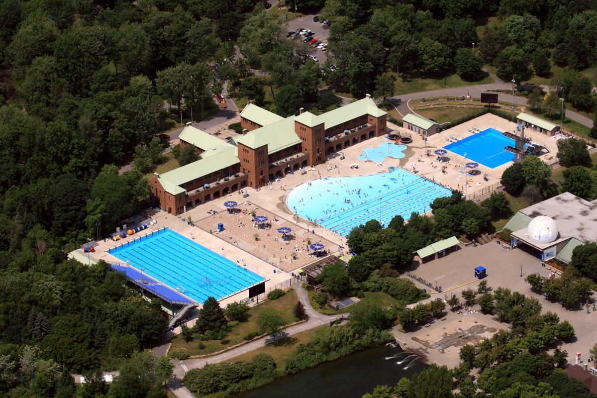 An aerial view of a swimming pool