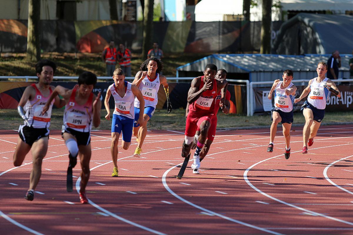 Lyon 2013 men's 4x100m relay T42-46