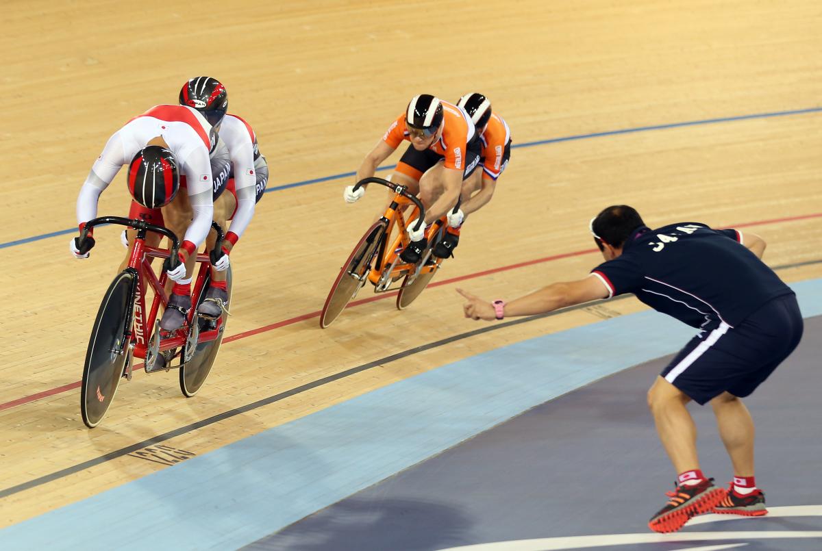 Cycling track 