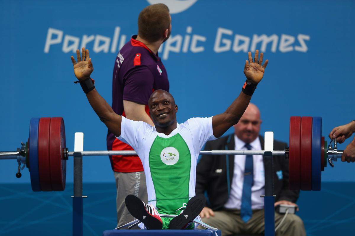 Nigeria's Yakubu Adesokan winning gold at London 2012