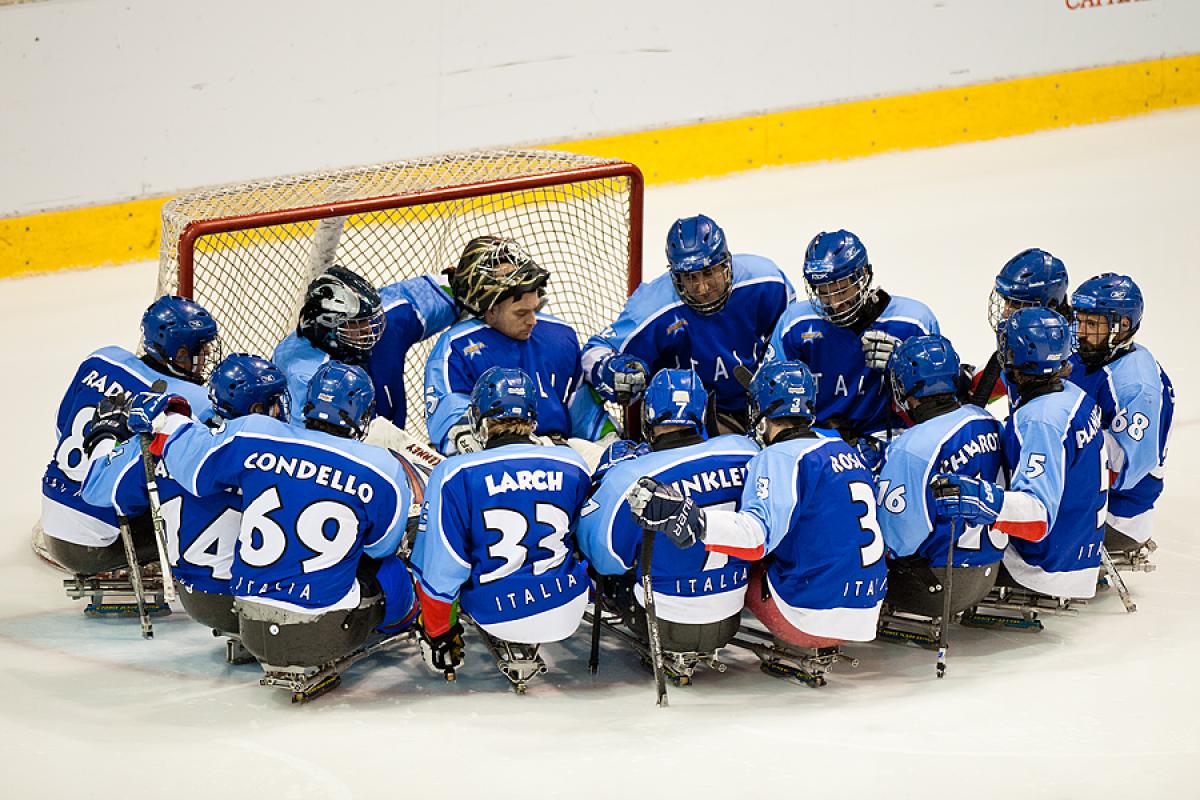 Italy's ice sledge hockey team