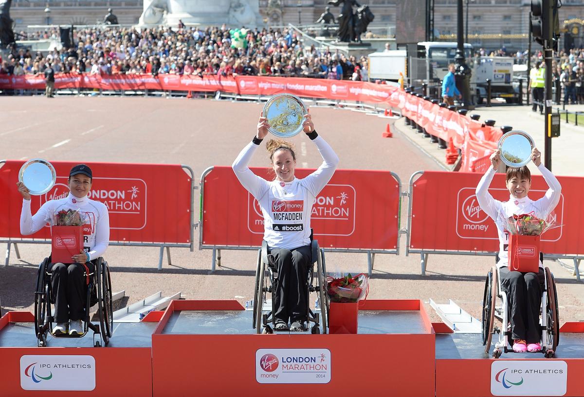 Tatyana McFadden celebrates her second successive Virgin Money London Marathon win in April 2014.