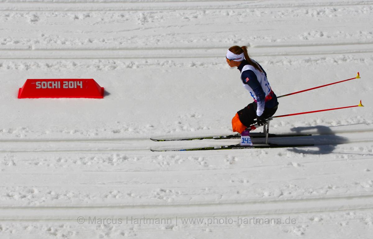 Oksana Masters, USA pushes off her poles 