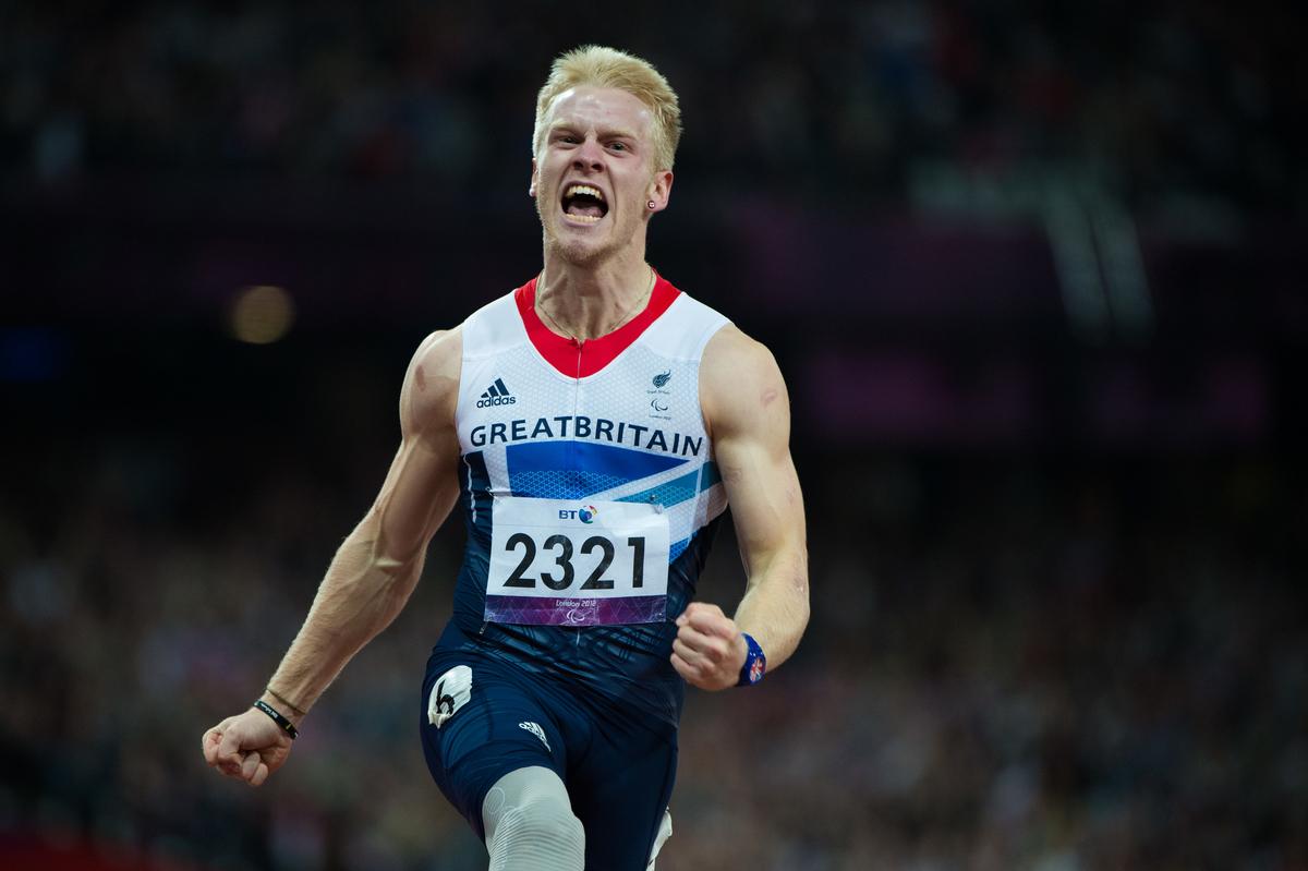 Jonnie PEACOCK, Great Britain celebrates his victory