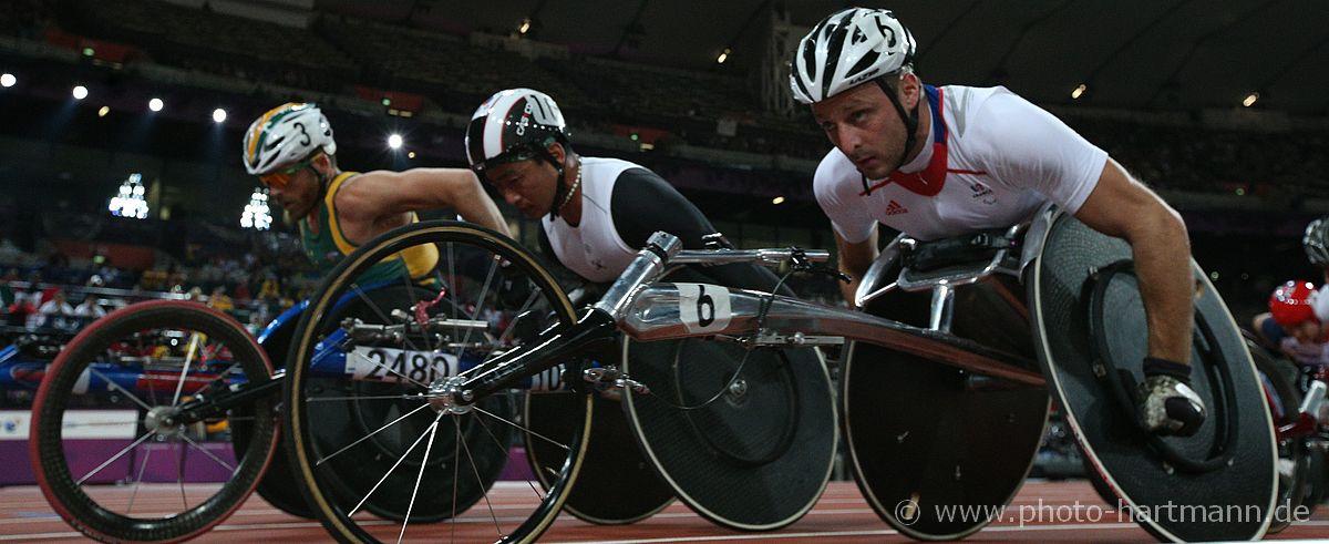 Julien CASOLI - Athletics - London 2012 Paralympic Games Julien CASOLI, France side by side against his opponents