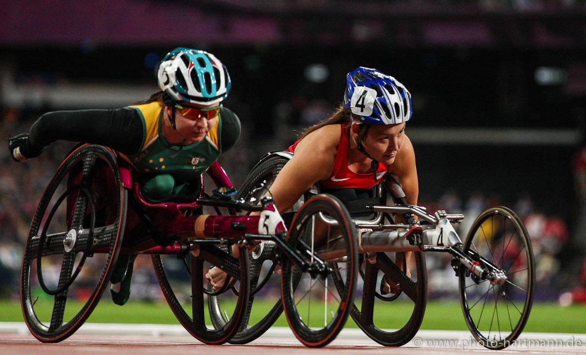 Angela BALLARD - Athletics - London 2012 Paralympic Games Two female wheelchair racers