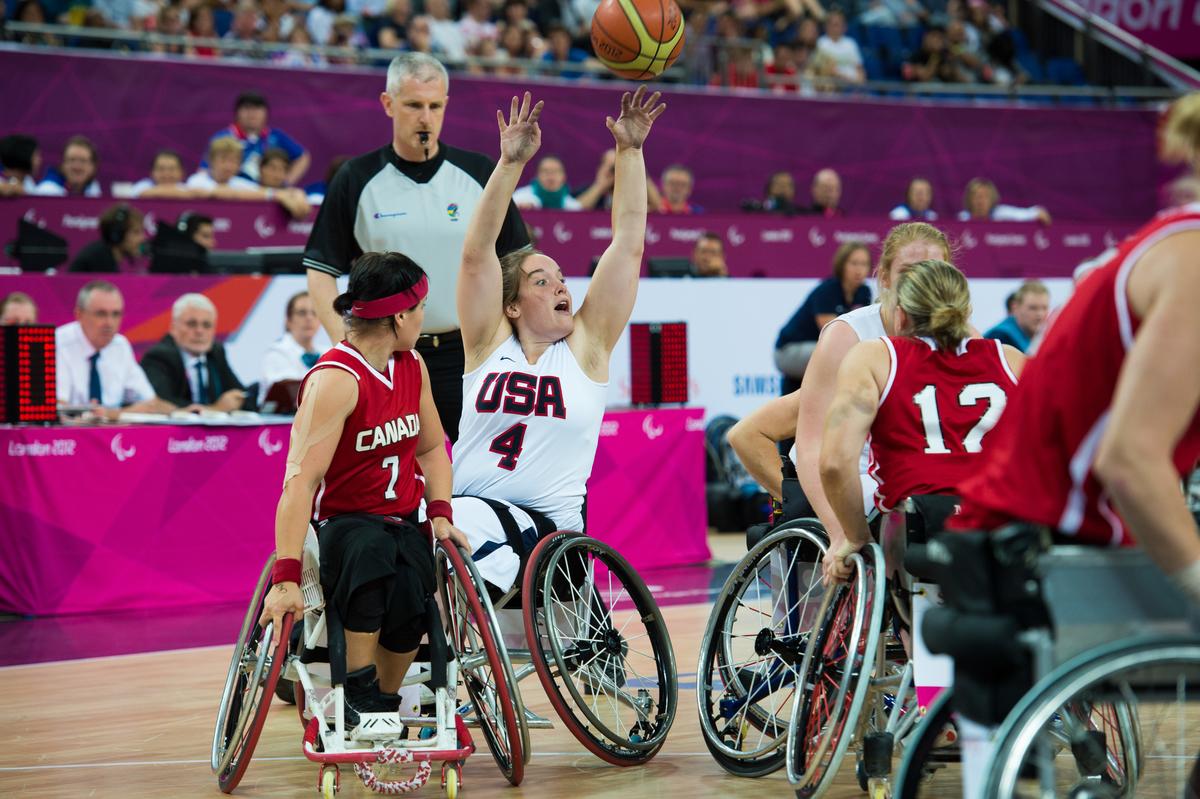 Rebecca MURRAY - Wheelchair Basketball - London 2012 Paralympic Games Wheelchair basketball players during a game