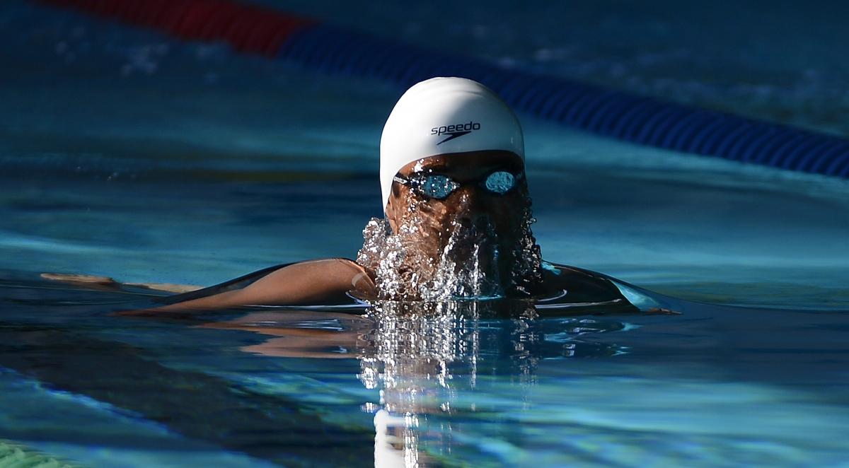 Head of Indian para-swimmer Sharath Gayakwad above the water during the 2013 IPC Swimming World Championships