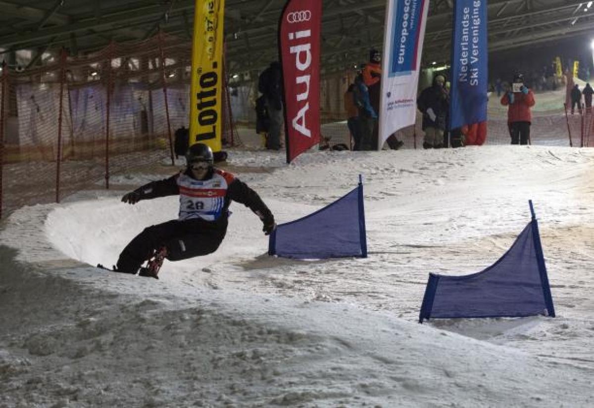 American rider Mike Schultz had an incredible debut at the para-snowboard World Cup in Landgraaf, the Netherlands.