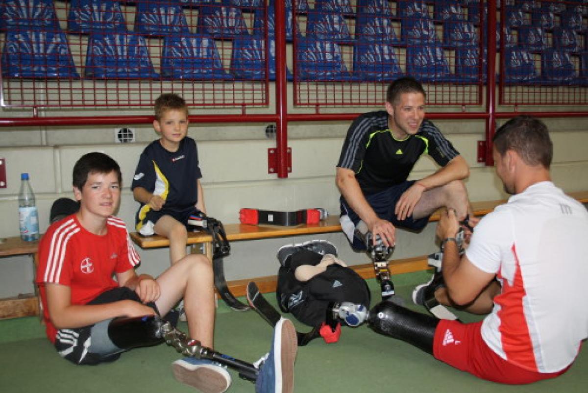 Talent Days - NPC Germany Heinrich Popow with young talents at the one of the Talent Days