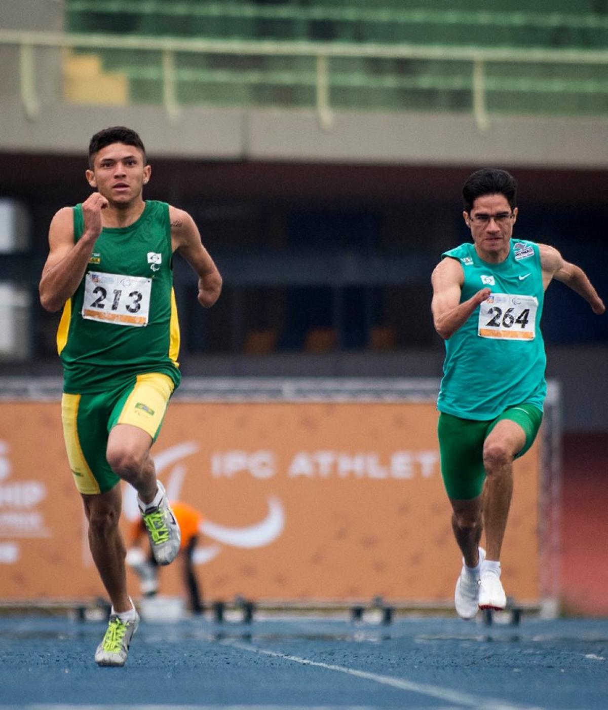 Petrucio Ferreira on his way to breaking the 200m T47 world record at the 2015 IPC Athletics Grand Prix in Sao Paulo, Brazil.