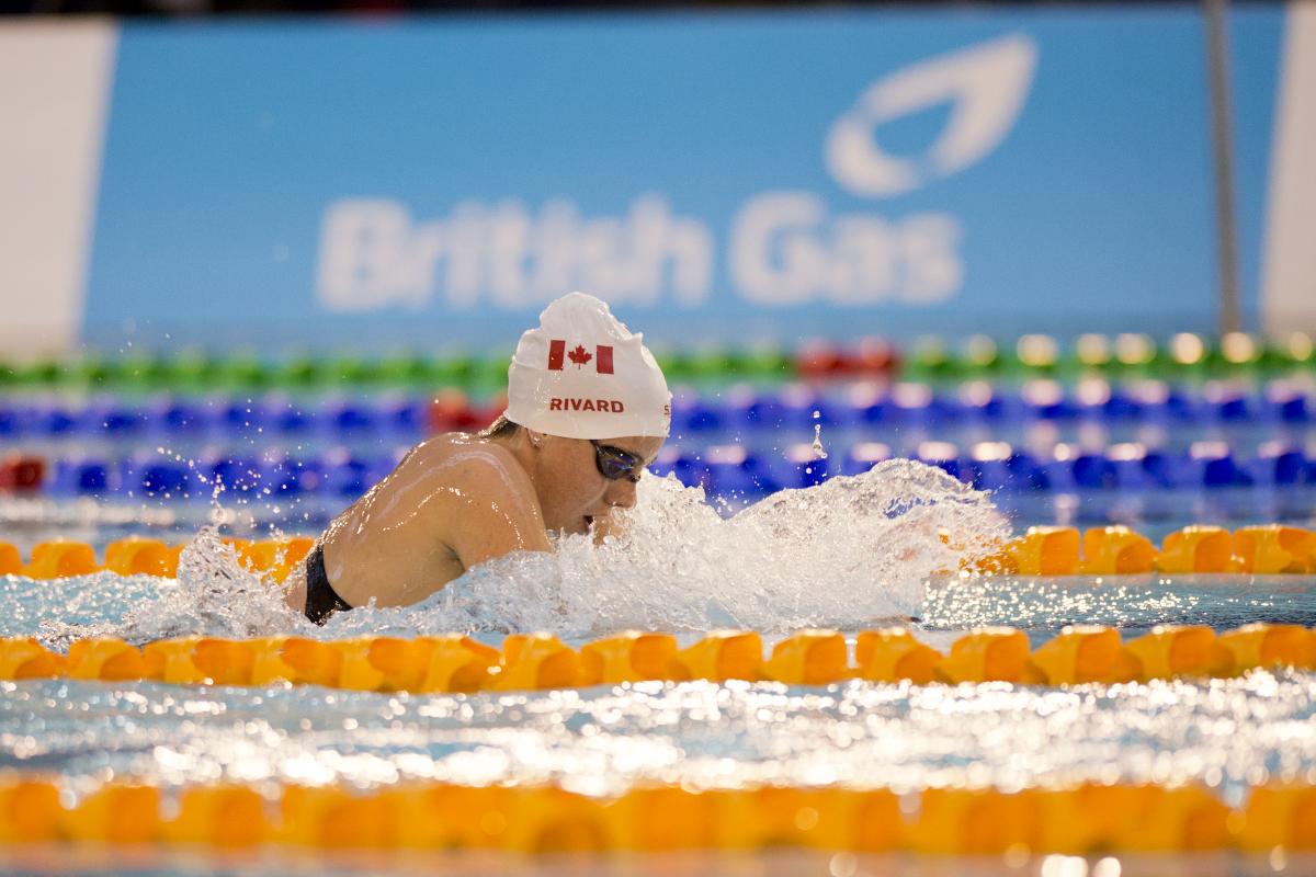 Aurelie Rivard - 2015 IPC Swimming World Championships Glasgow Woman doing breaststroke