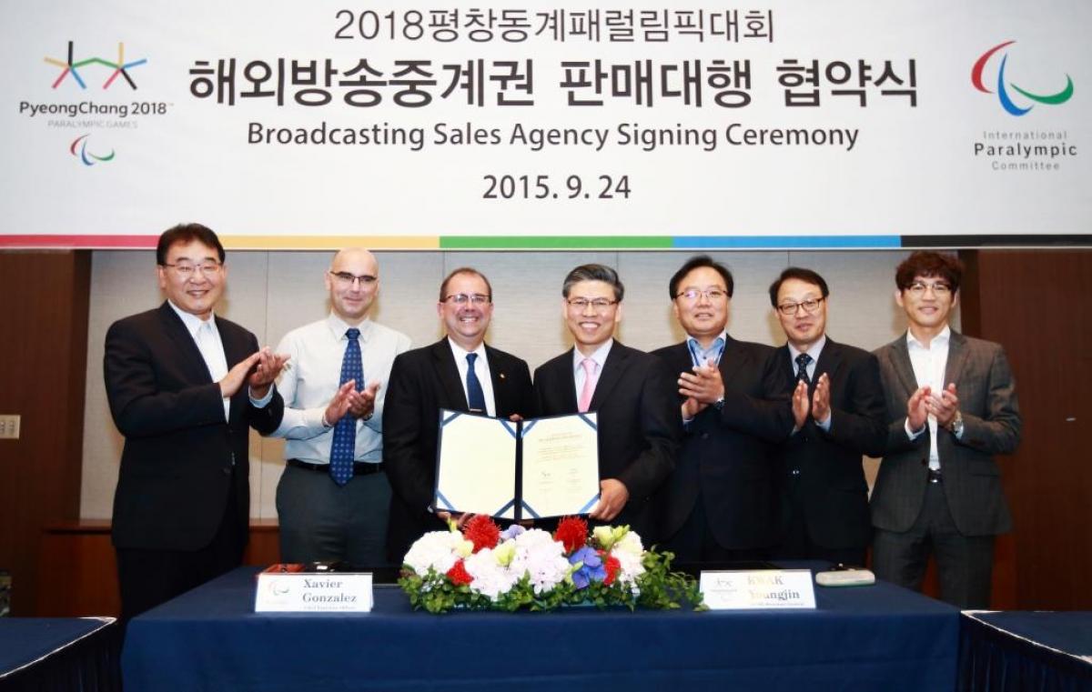 Pyeongchang 2018 - broadcasting rights The International Paralympic Committee will exclusively sell broadcasting rights for the Pyeongchang 2018 Paralympic Winter Games.