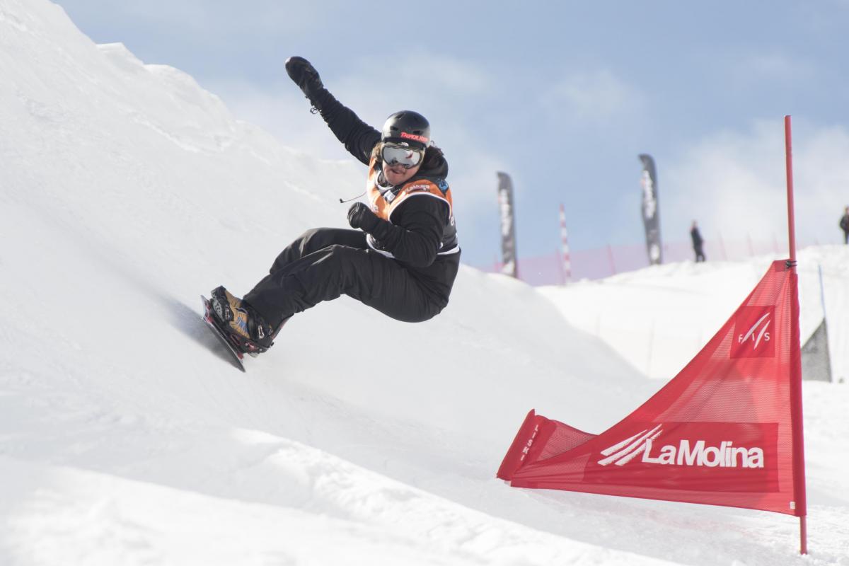 Alex Massie - Canada - Snowboard - La Molina 2015 Snowboarder on a slope