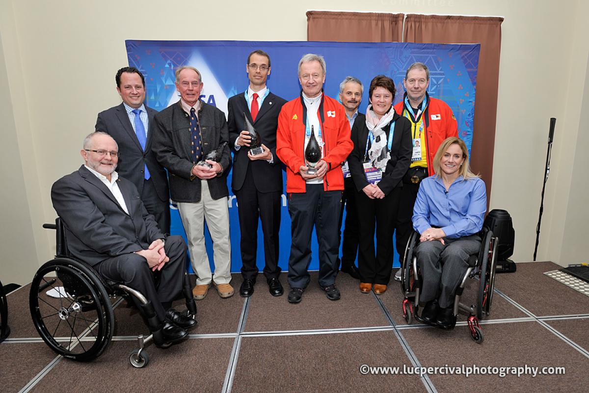 A group picture of the 2014 Visa Paralympic Hall of Fame inductees.