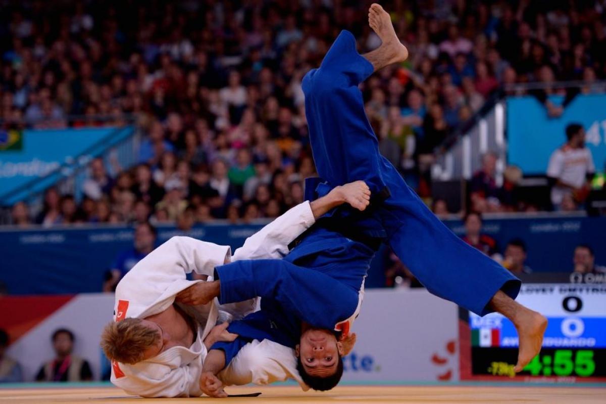 Eduardo Avila Sanche - judo Eduardo Avila Sanchez of Mexico and Dmytro Solovey of Ukraine compete in the Men's 73kg Judo Semifinals at the London 2012 Paralympic Games.