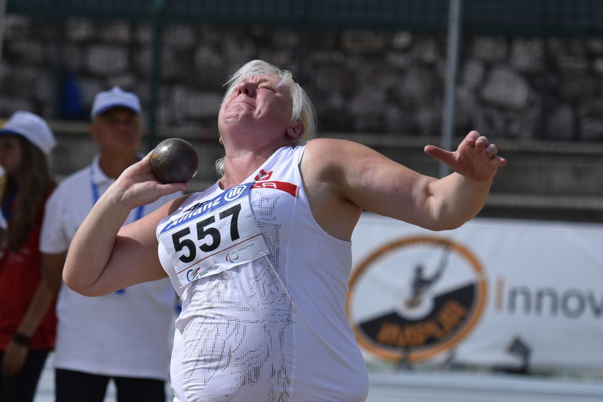Ewa Durska - Poland - shot put Woman during a shot put