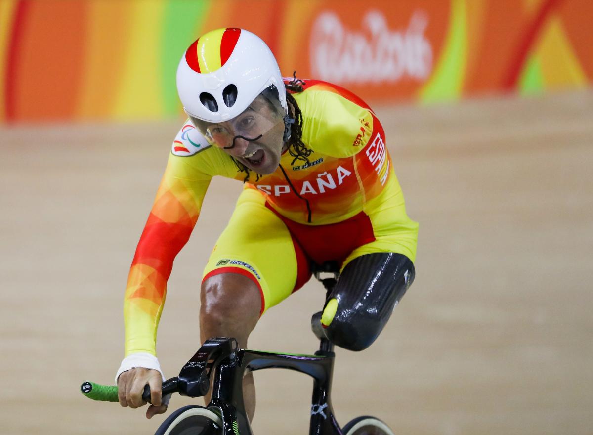 Spain's Juan Jose Mendez Fernandez competes in the men's 3km C1 Individual Pursuit Qualifying at the Rio 2016 Paralympics.