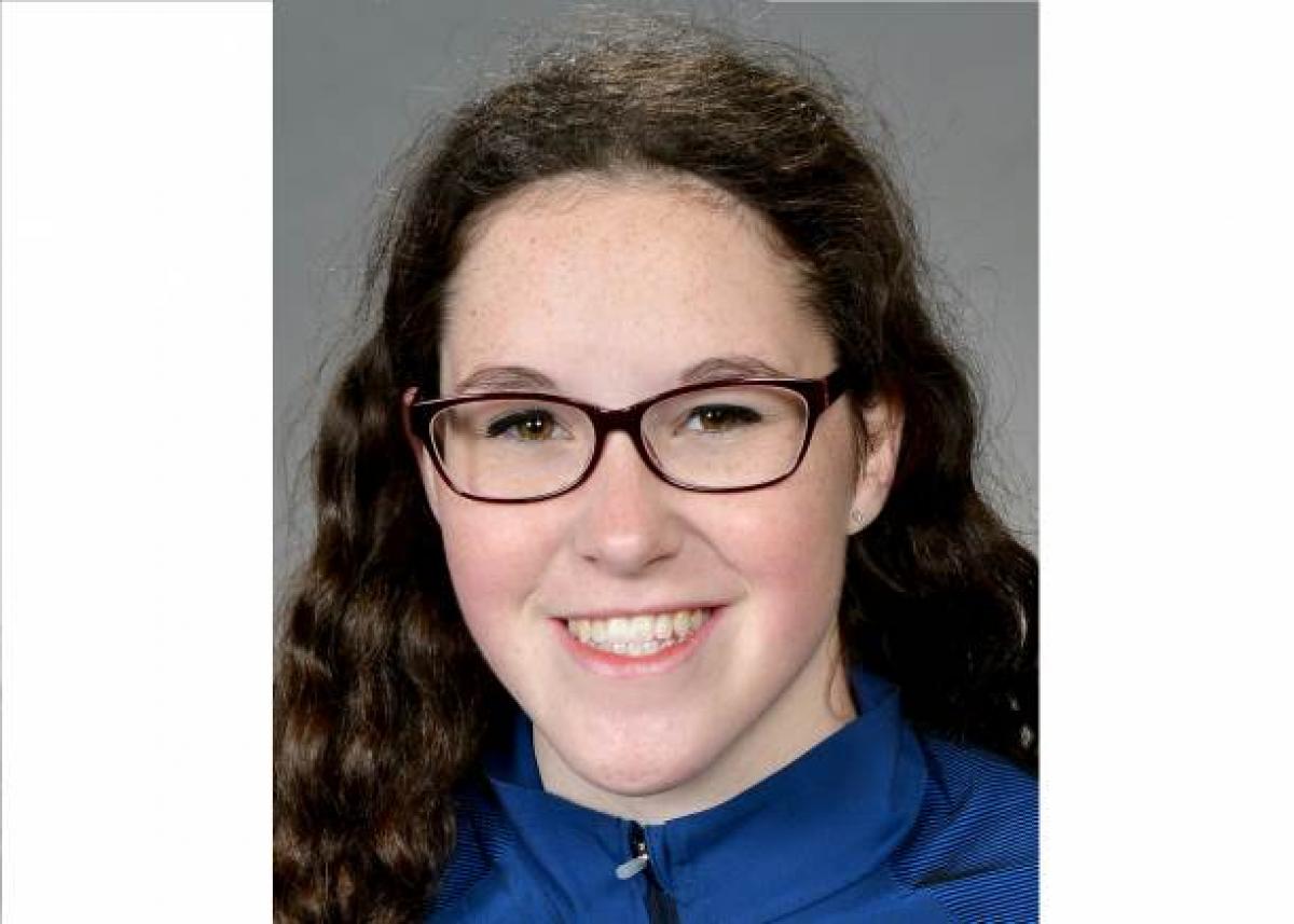 USA fencer, Lauryn Deluca USA fencer, Lauryn Deluca
