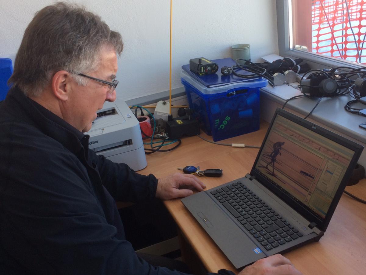 Gunther Strohhammer - photofinish operator Finsterau 2017 Man sitting in front of a computer