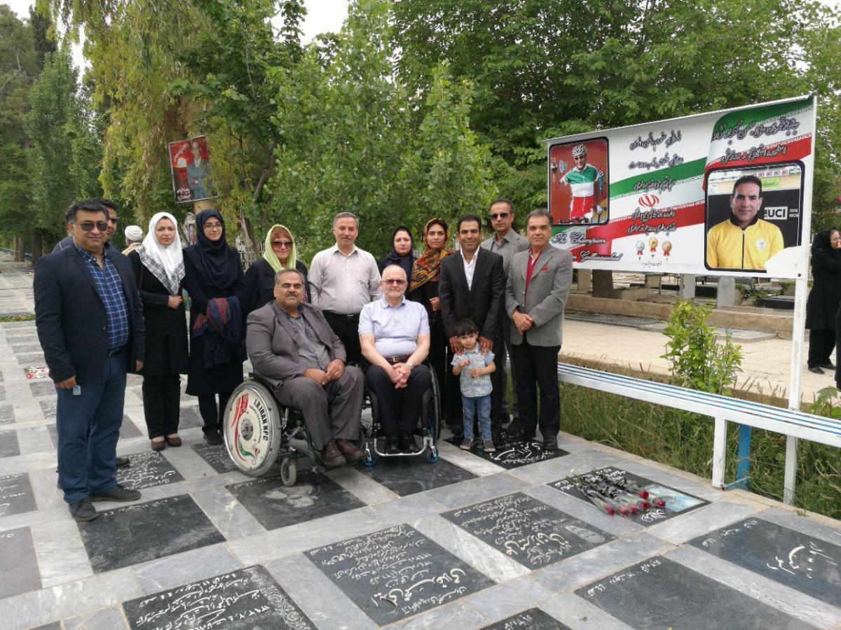 IPC President Sir Philip Craven was joined by the family of Para cyclist Bahman Golbarnezhad on a visit to the athlete's tomb.