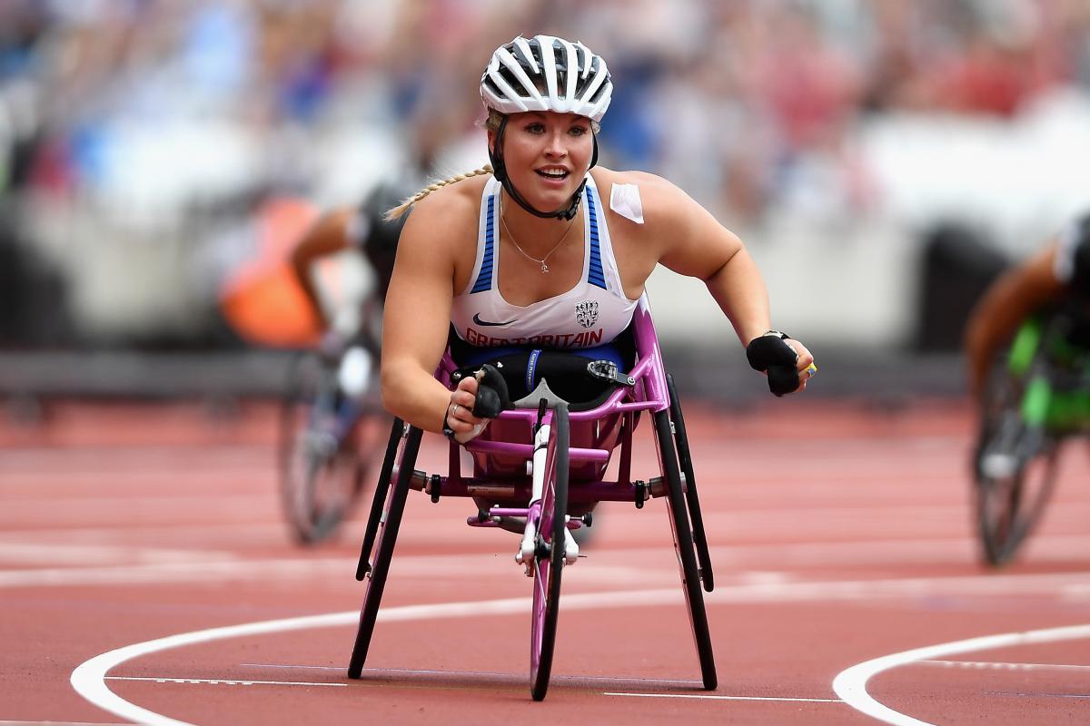 Great Britain's Samantha Kinghorn celebrates winning the women's 100m T53 at London 2017.