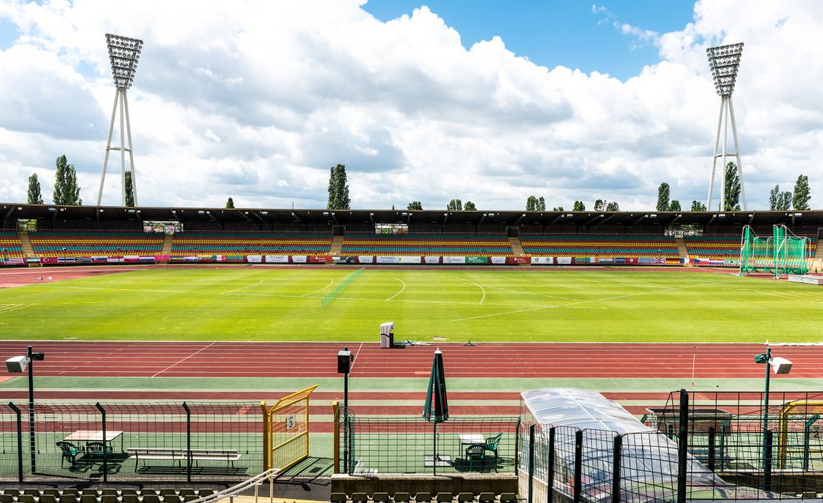 a wide shot of an empty athletics stadium