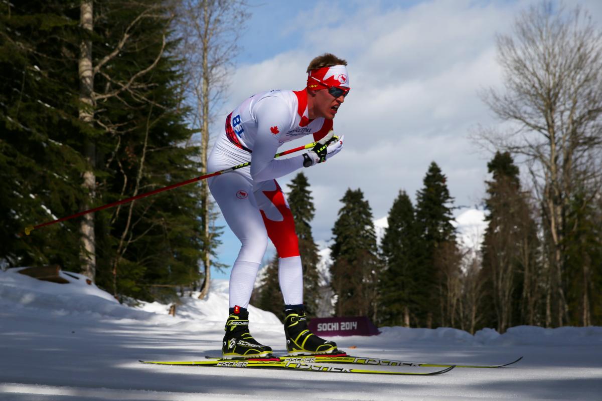 a male Para Nordic skier