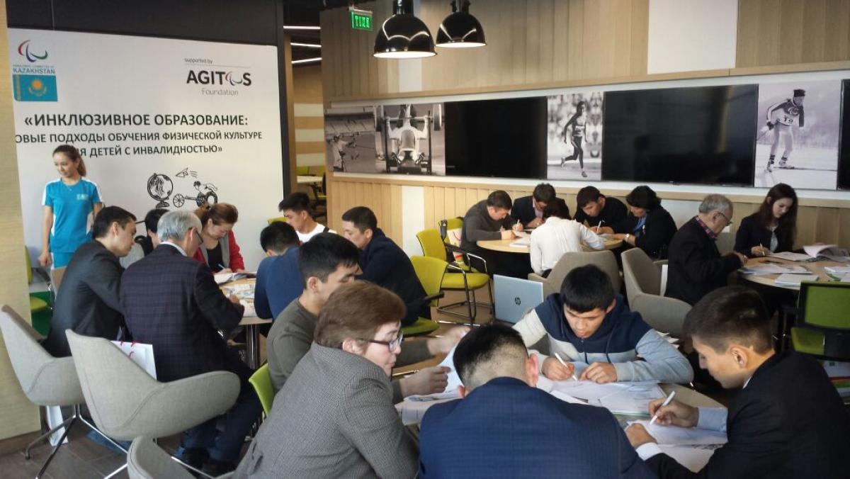 I'mPOSSIBLE - Kazakhstan Teachers from Kazakhstan take part in I'mPOSSILBE training