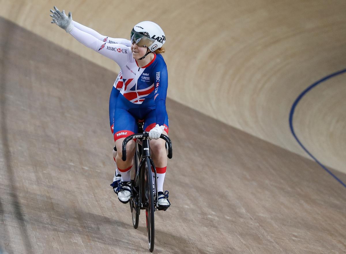Sophie Thornhill and Helen Scott a female tandem team celebrate winning a race