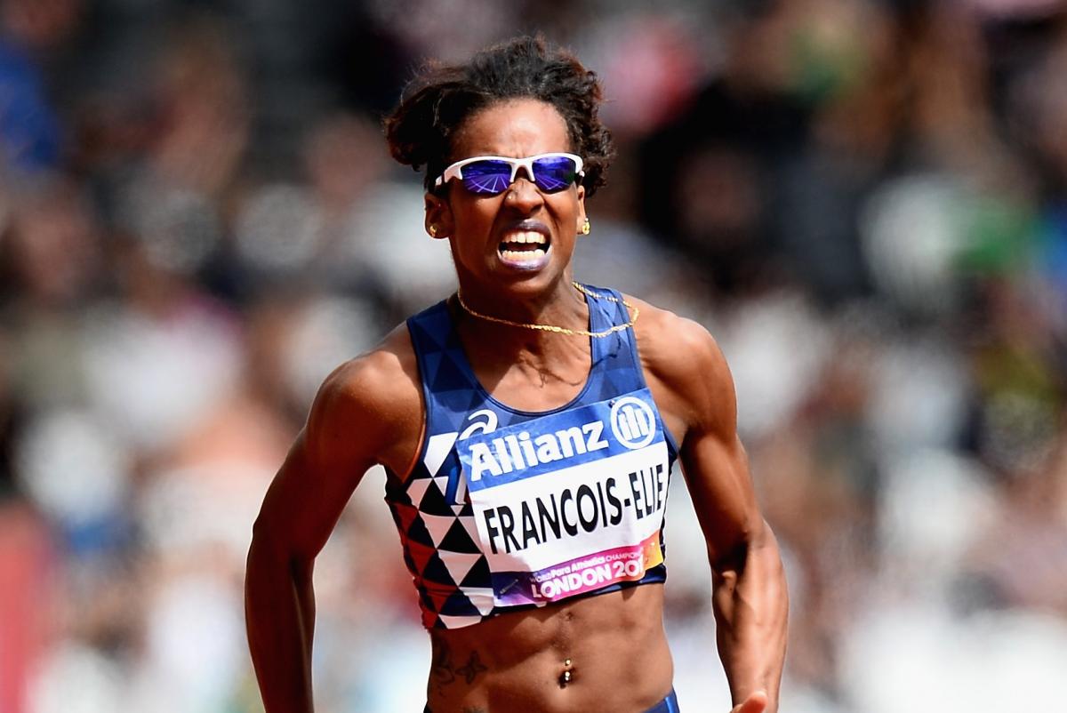 A female Para sprinter running