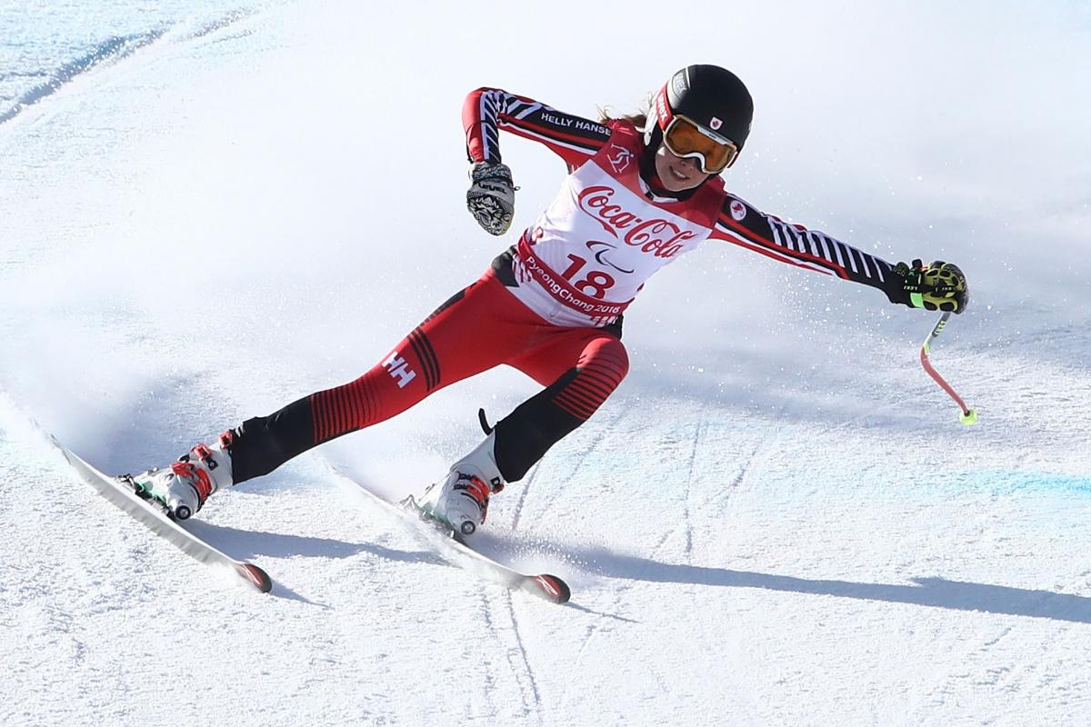 Erin Latimer - PyeongChang 2018 a female Para alpine skier skies down the slope
