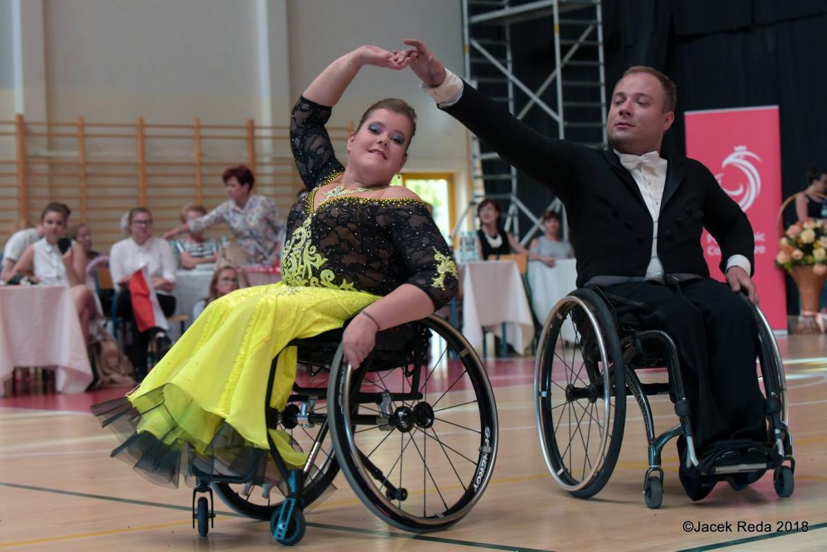 Male and female wheelchair dancers perform 